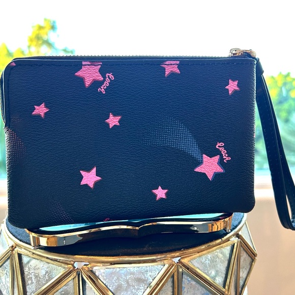 Coach Corner Zip Wristlet, Disco Star /Shooting Star Print ⭐️Verified Authentic - Picture 4 of 12